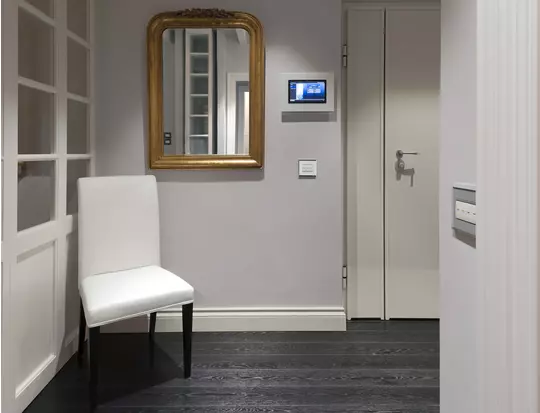 Vimar Eikon Evo - domotica By-me - Multimedia video touch screen - Siena residenza privata - ingresso