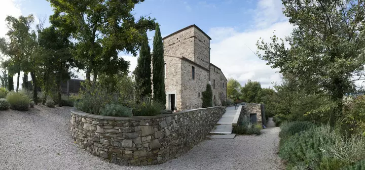 Hotel Torre di Moravola serie civile Idea panoramica ambiente