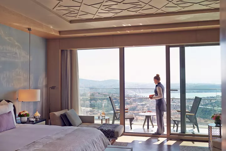 Eikon Evo raff istanbul signature room 