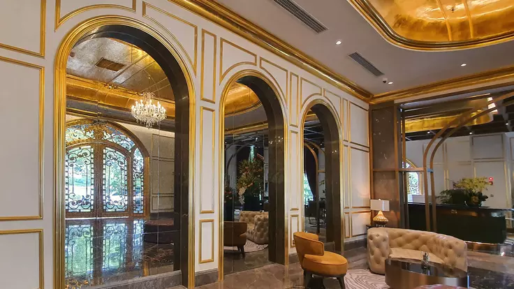 Vimar Eikon Oro | Dolce Golden Lake Hotel Hanoi Vietnam