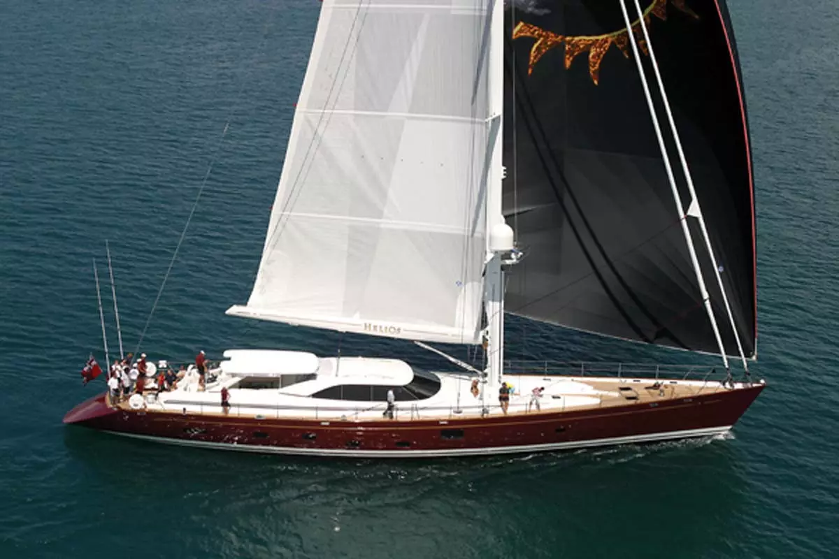 Yacht helios fitzroy idea particolare