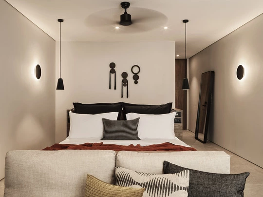 A Santorini l’esclusivo Magma Resort ha scelto Arké Classic  Vimar