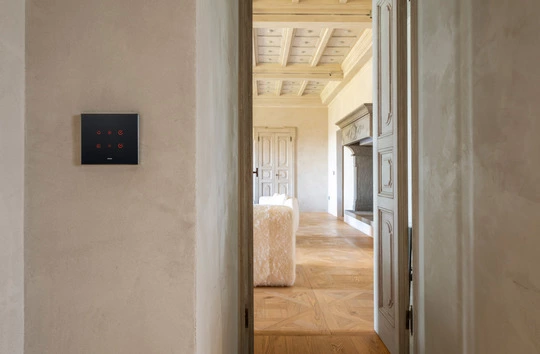 Abitazione privata Arezzo Eikon Evo Tactil Vimar