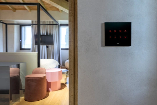 Abitazione privata Arezzo Eikon Evo Tactil Vimar