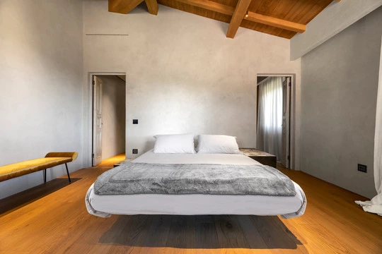 Abitazione privata Arezzo Eikon Evo Tactil camera matrimoniale Vimar