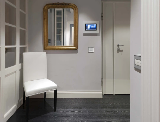 Vimar Eikon Evo Eikon Tactil domotica By-me Multimedia video touch screen Siena residenza privata - ingresso