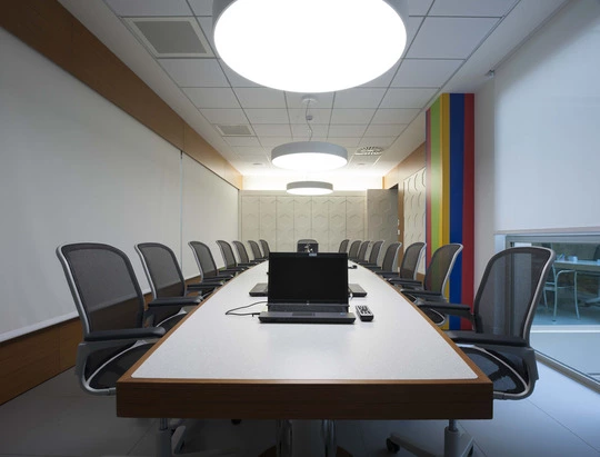 Dispositivi Eikon Evo per Banca di Fornacette - sala riunioni