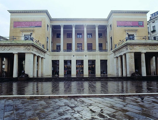 Caffe pedrocchi padova idea panoramica esterna