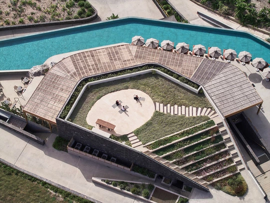 A Santorini l’esclusivo Magma Resort ha scelto Arké Classic  Vimar