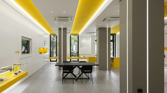 gallery 4.jpg