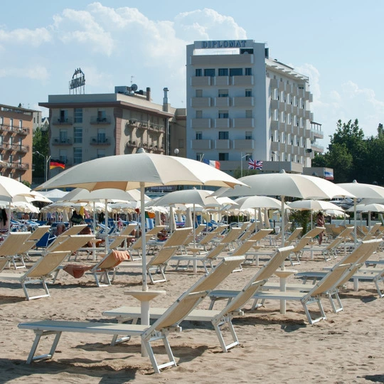 Hotel diplomat rimini eikon spiaggia