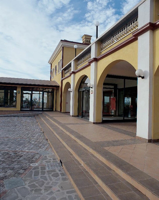 Hotel eurocongressi lago di garda idea panoramica esterna