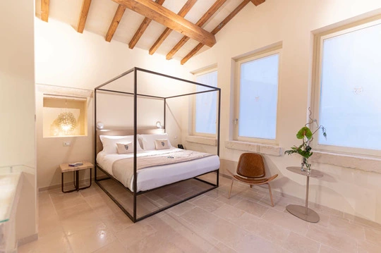 Hotel Pollicastro boutique stile rustico moderno