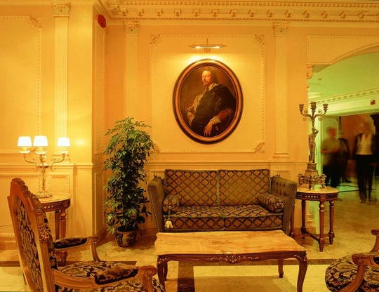 Hotel vanvitelli caserta idea salottino