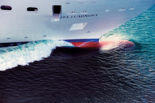 Nave fincantieri costa luminosa idea particolare