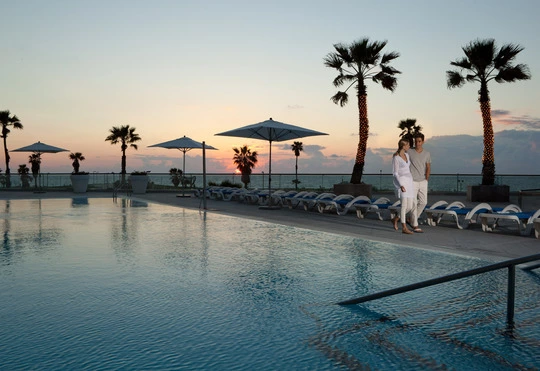 Pool sunset