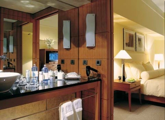 Hotel Park Hyatt Amburgo idea bagno