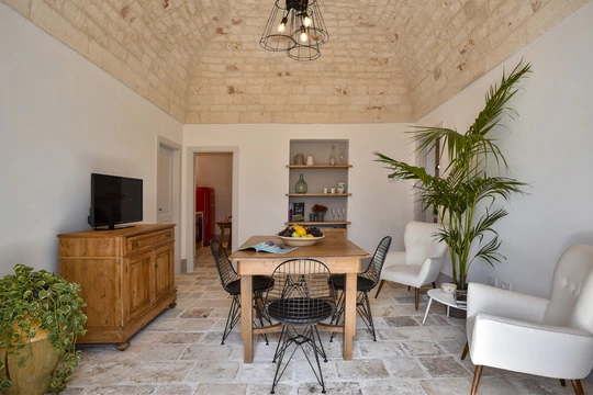 Referenza Hotel Borgo Aratico Puglia Vimar Arké Sala