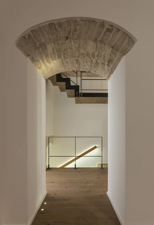 Residenziale Vimar Puglia Eikon Tactil Byme Plus Corridoio