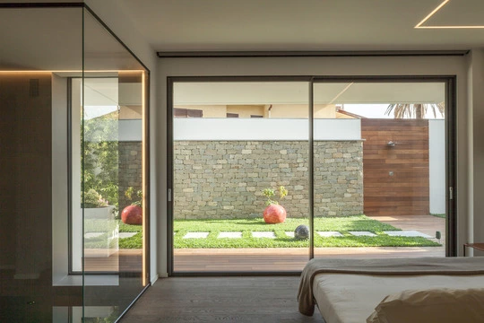 Vimar Villa Varazze Eikon Tactil Evo domotica IoT giardino