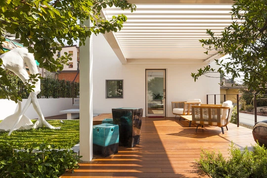 Vimar Villa Varazze Eikon Tactil Evo domotica IoT giardino