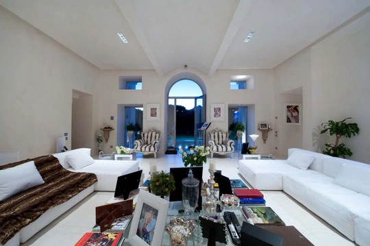 Villa genova eikon divani soggiorno