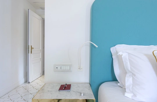 Hotel Lorelei Londres Sorrento camera da letto | progetto Vimar