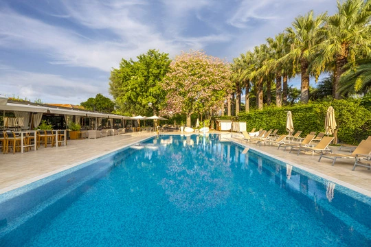Mediterraneo 5 stelle, Sorrento piscina| progetto Vimar