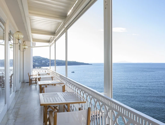 Mediterraneo 5 stelle, Sorrento esterno | progetto Vimar