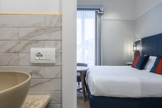 Mediterraneo 5 stelle, Sorrento suite | progetto Vimar