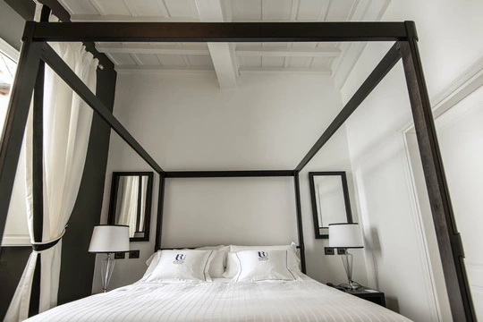 Progetto Vimar Eikon Evo KNX Hotel Relais Uffizi Firenze letto