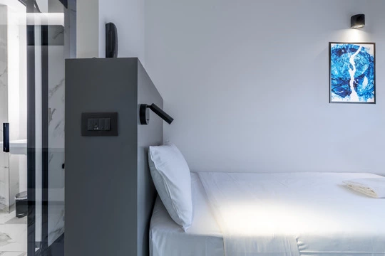 Vimar progetto alberghiero The city hotel Ancona tastiera letto