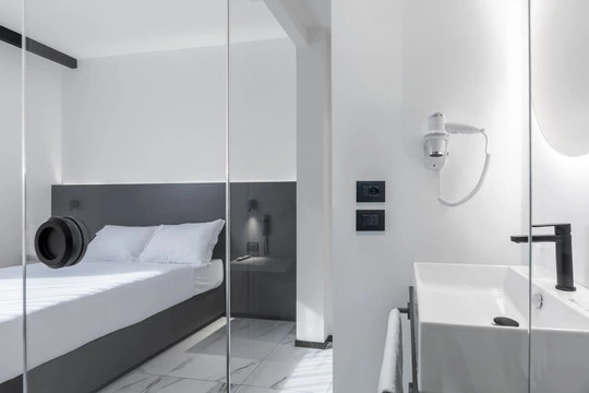 Vimar progetto alberghiero The city hotel Ancona bagno