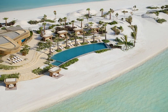 Vimar Nujuma Ritz Carlton Reserve 002 Web