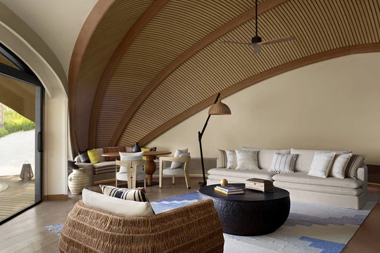 Vimar Nujuma Ritz Carlton Reserve 022 Web