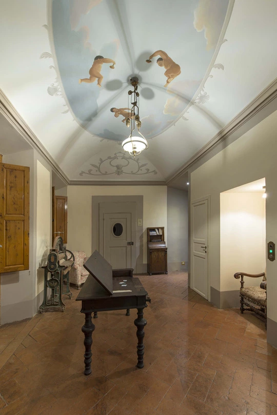 Salone affrescato