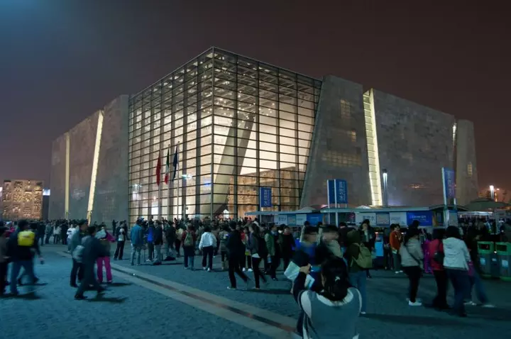 Expo Shanghai 2010 persone
