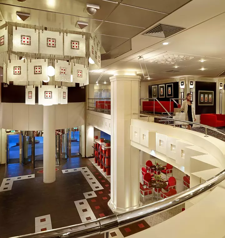 hotel crown plaza atene idea lobby