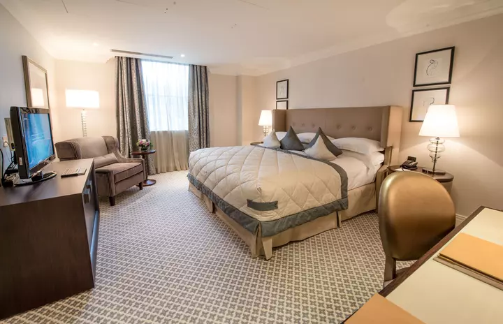 Luxury suite bedroom