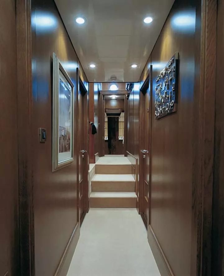 Nave arktos grecia idea corridoio