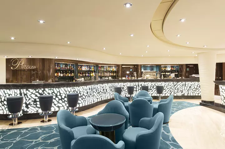 Nave crociera msc preziosa idea bancone
