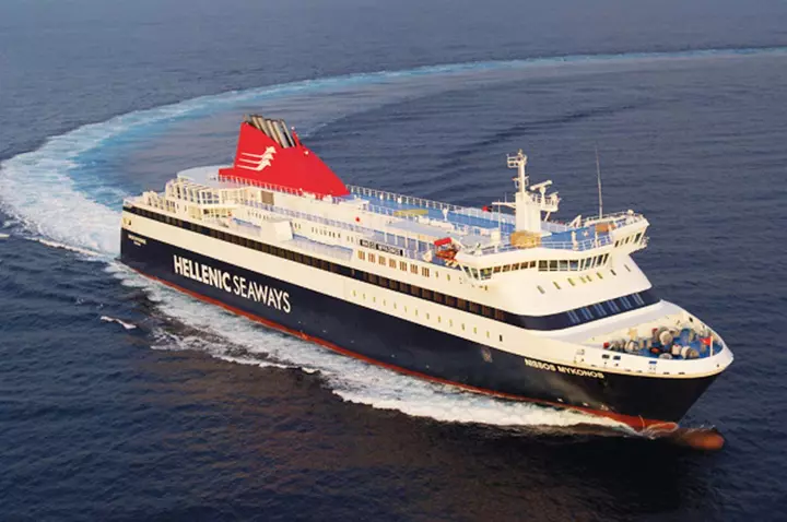 Nave crociera nissos myconos idea plana panoramica
