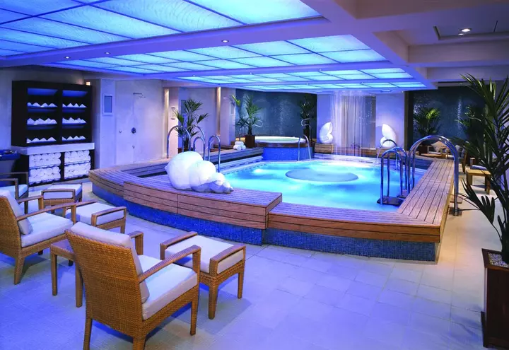 Nave crociera queen mary idea piscina