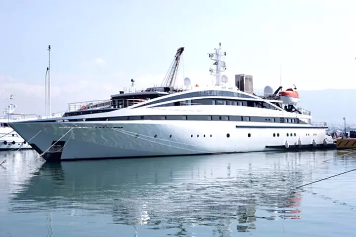 Nave crociera rm elegant idea laterale