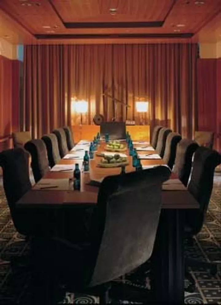 Hotel Park Hyatt Amburgo idea tavolo