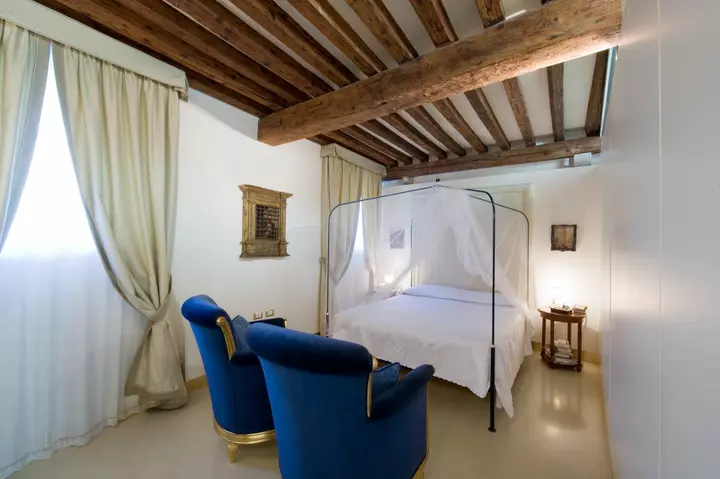 Edifici storici residenza storica venezia plana camera da letto