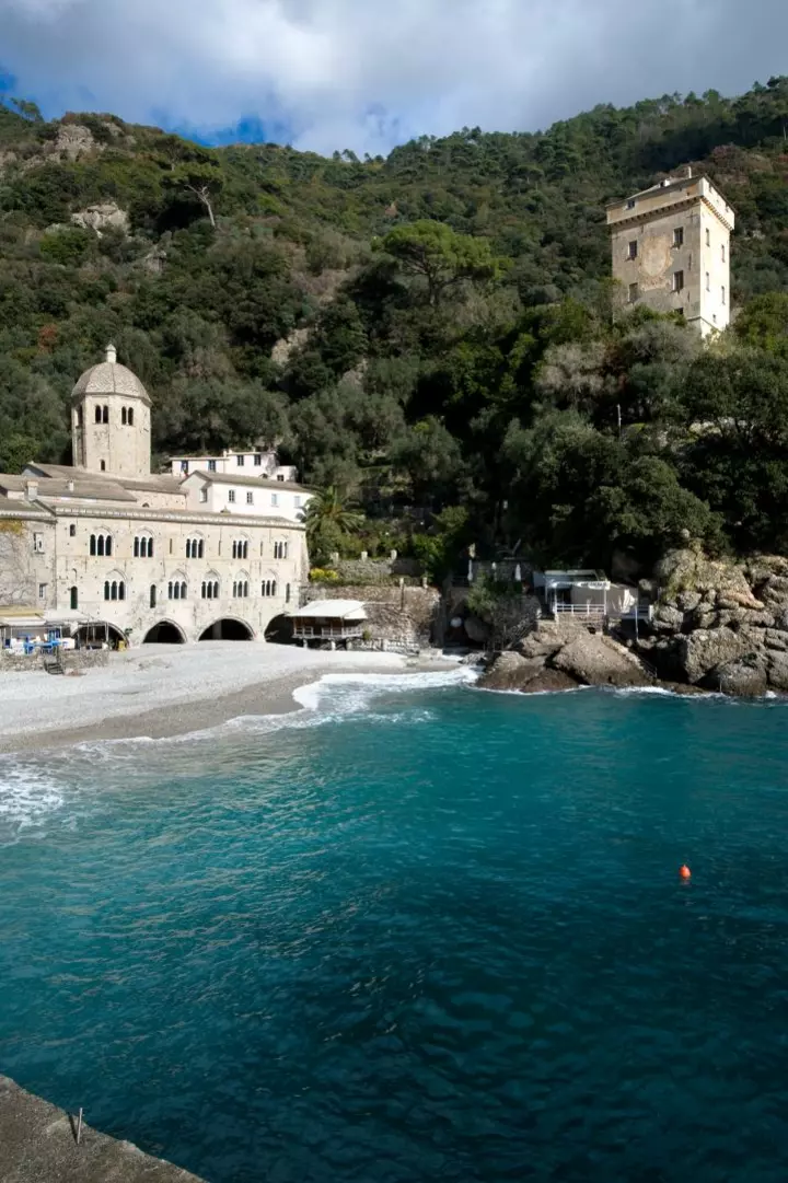 Edifici storici san fruttuoso camogli capodimonte idea panoramica con mare