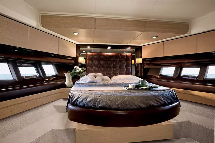 Yacht azimut eikon idea camera da letto