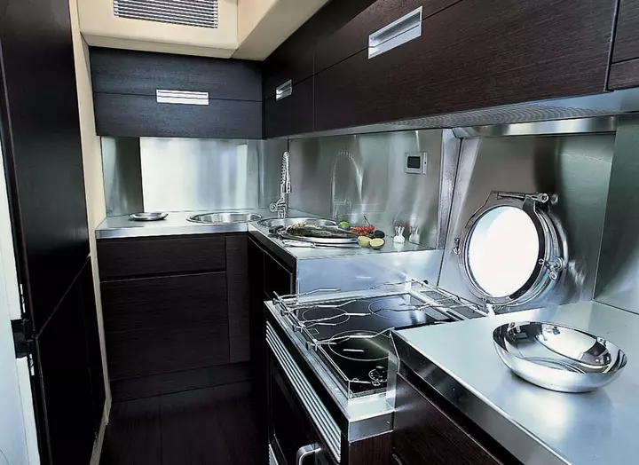 Yacht azimut eikon idea cucina