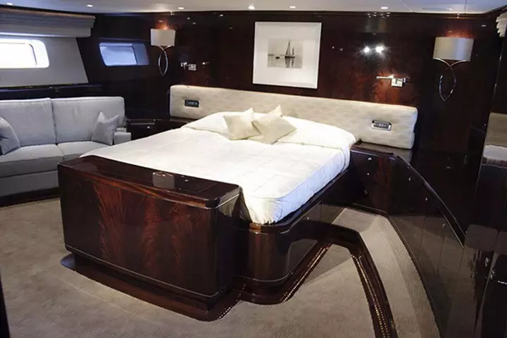 Yacht helios fitzroy idea letto